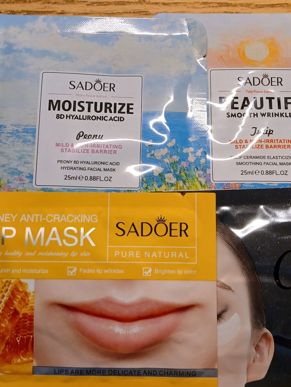 NWOT 6PC Peony Tulip Mask Bundle 3 Facial/1 Eye/1 Lip/1 Sleep/ Spa Headband